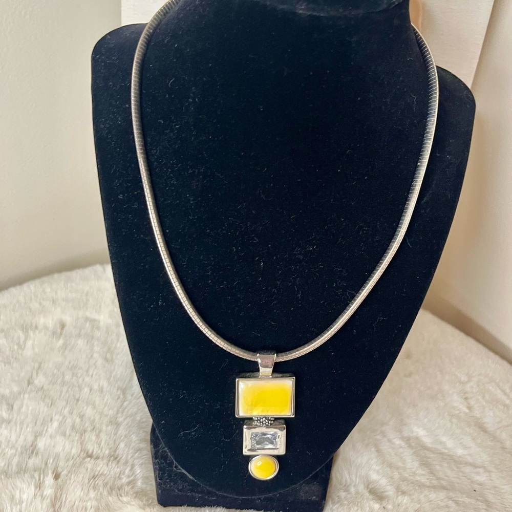 Vintage Lia Sophia Elegant Silver and Yellow Pendant - Picture 2 of 5